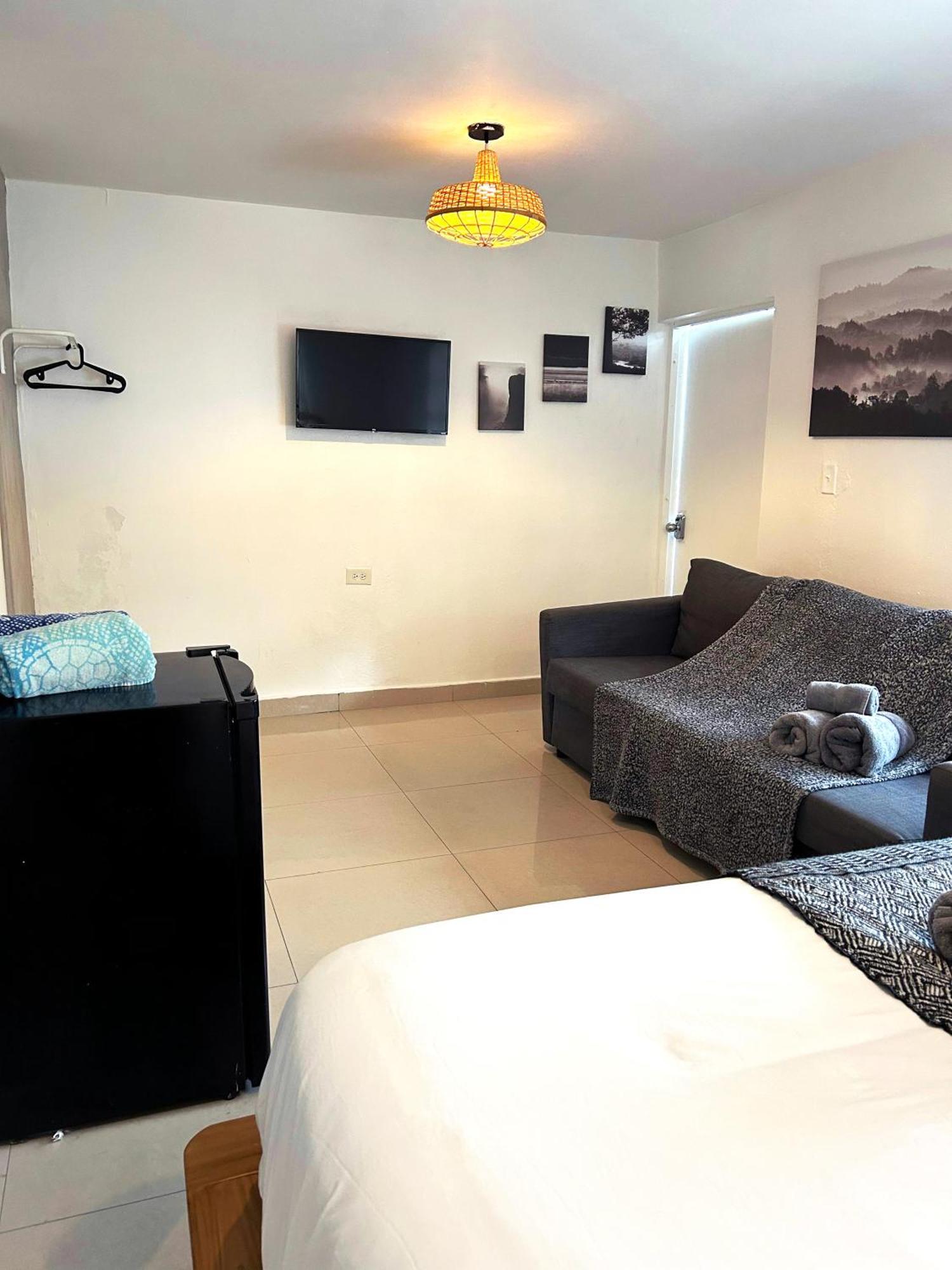 The Pelican Poshtel San Juan Exteriér fotografie