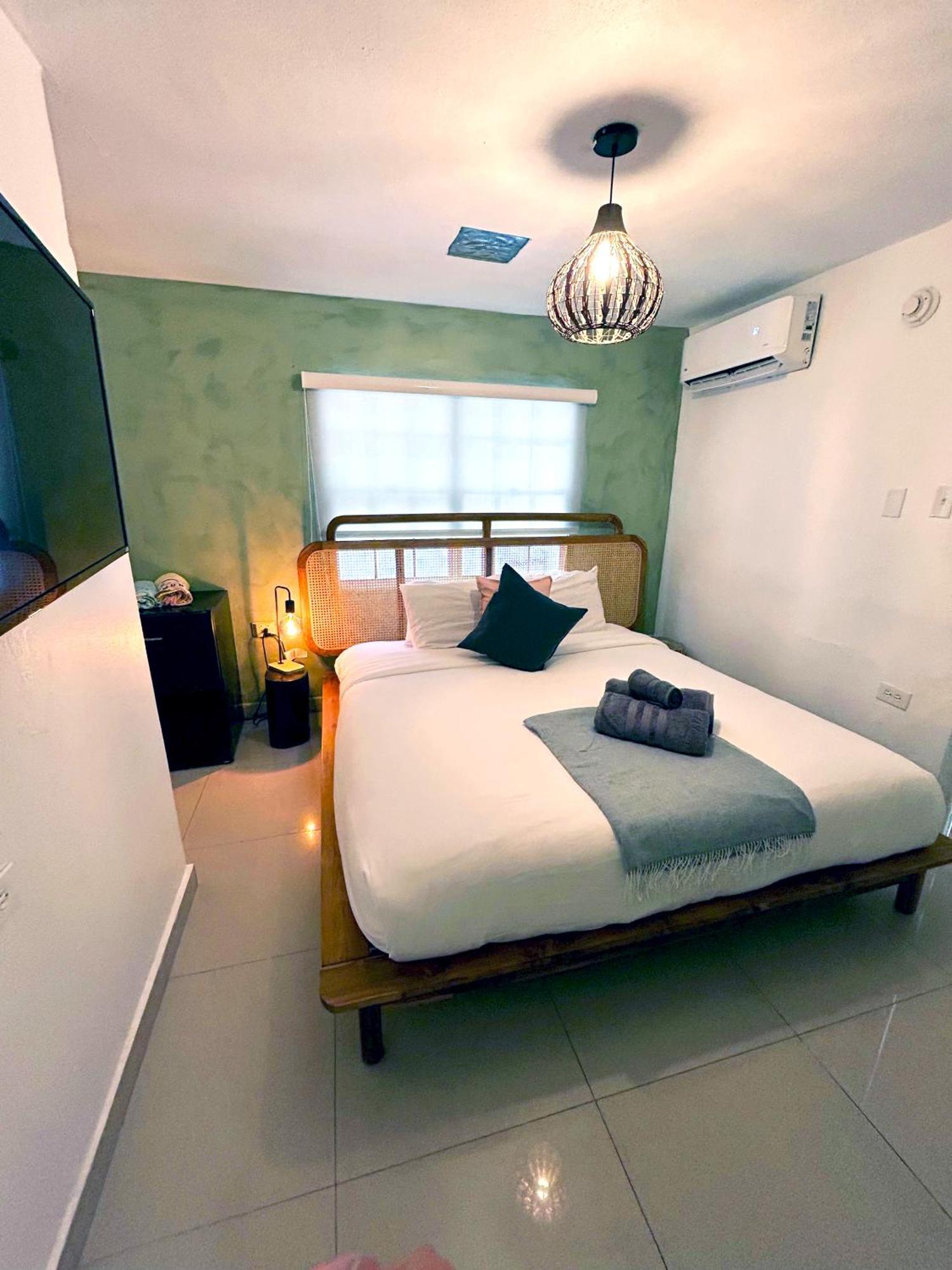 The Pelican Poshtel San Juan Exteriér fotografie