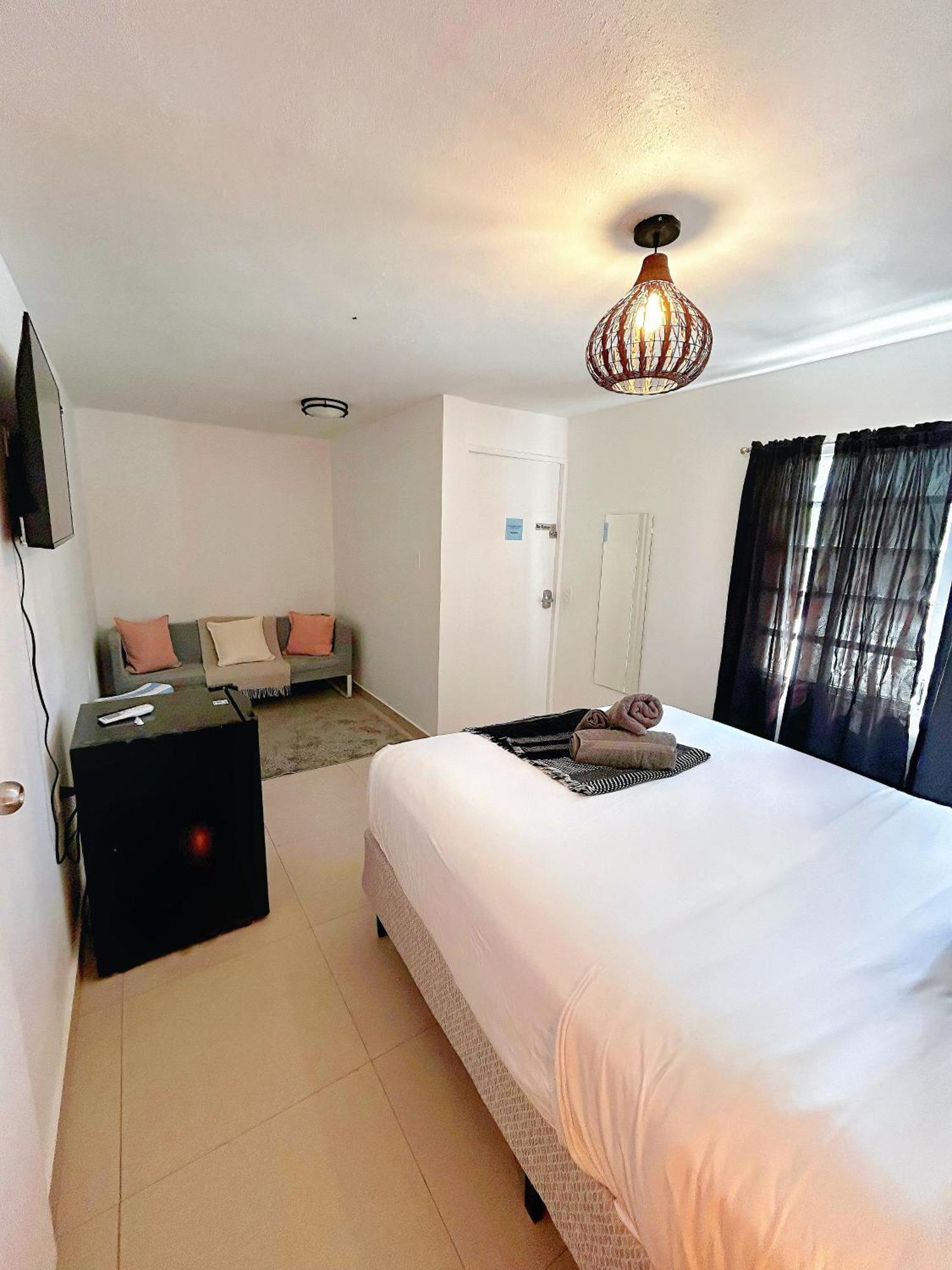 The Pelican Poshtel San Juan Exteriér fotografie